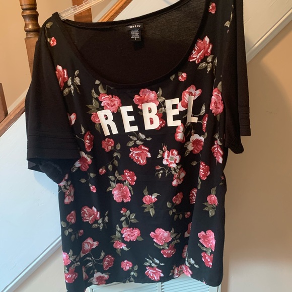 torrid Tops - ❌SOLD❌ Torrid “REBEL” Floral Graphic Top